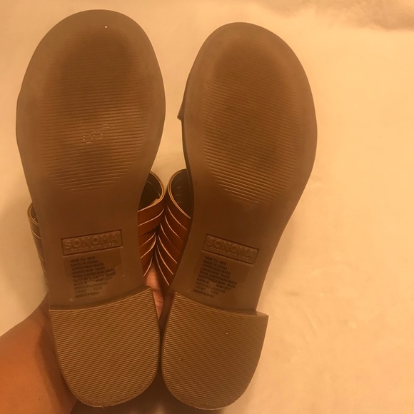 Sonoma brown Slip on Sandals - Picture 4 of 8